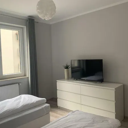 Apartament Plaza *